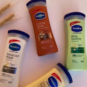 لوشن Vaseline Cocoa Glow برای پوست خشک و نرم‌کننده