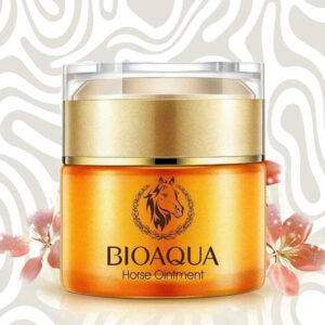 کرم مرطوب کننده Bioaqua Horse Ointment برای پوست خشک و حساس